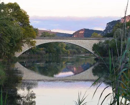 Avec Jardin Prive Les Bains Au Bord Du Verdon